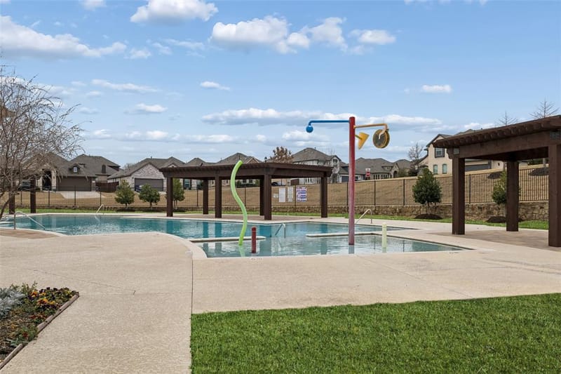 203 Oakcrest Drive, Justin TX 76247 - Photo 40