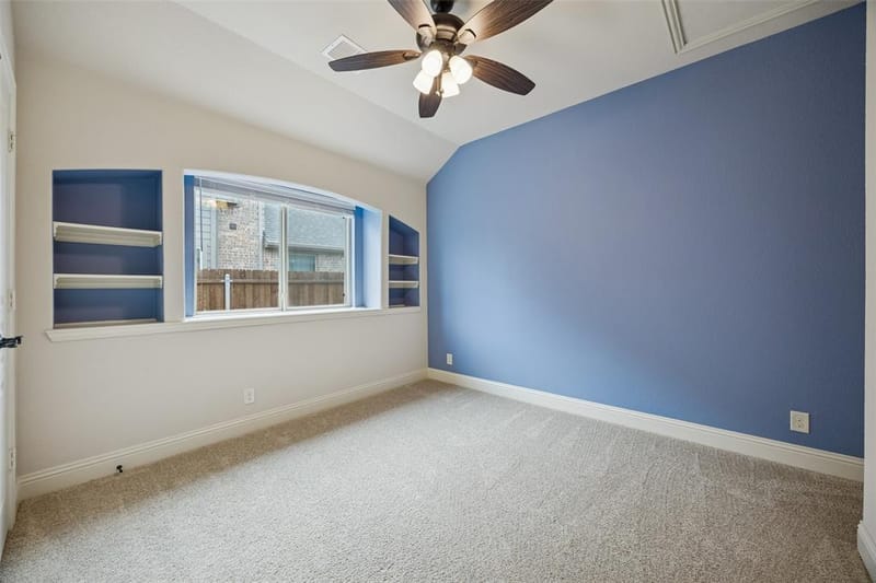 203 Oakcrest Drive, Justin TX 76247 - Photo 31