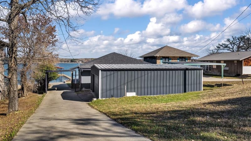 1004 W Lake Drive, Weatherford TX 76087 - Photo 7