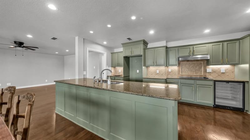 1004 W Lake Drive, Weatherford TX 76087 - Photo 14