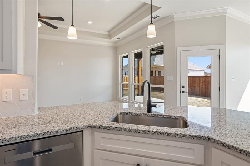 723 Cobblestone Circle, Mabank TX 75147 - Photo 12