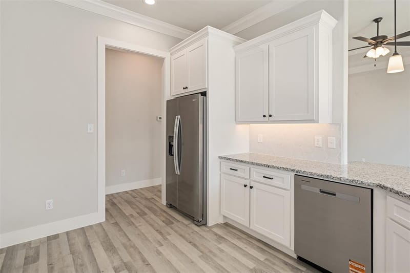 723 Cobblestone Circle, Mabank TX 75147 - Photo 9