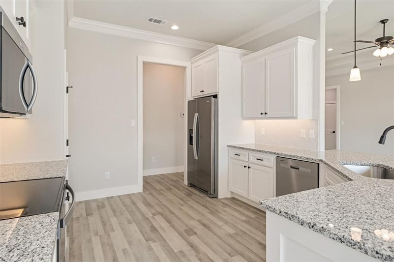 723 Cobblestone Circle, Mabank TX 75147 - Photo 8