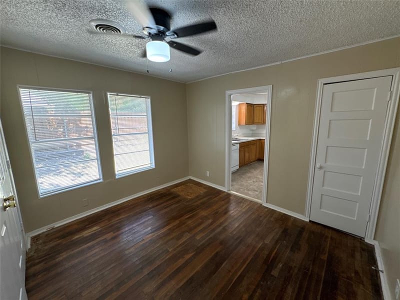 800 Audra Lane, Denton TX 76209 - Photo 15