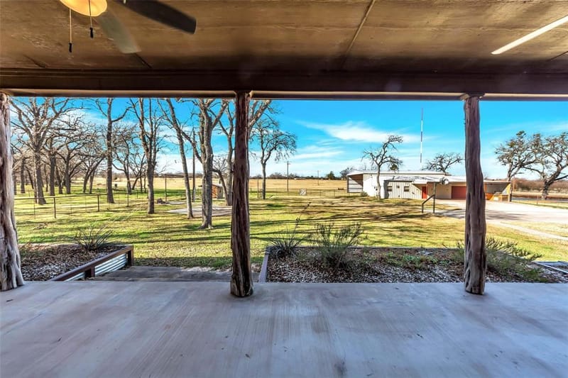 131 County Road 4680, Boyd TX 76023 - Photo 22