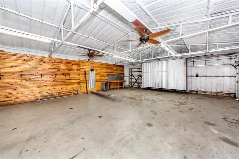 131 County Road 4680, Boyd TX 76023 - Photo 33
