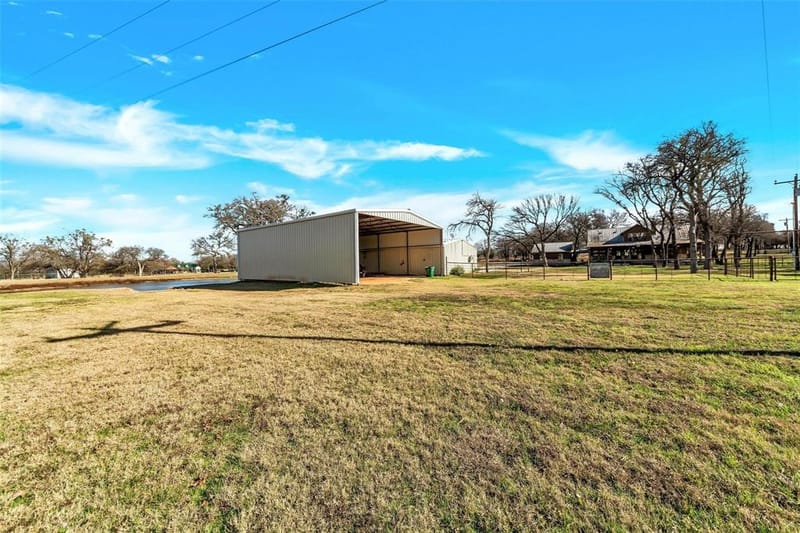 131 County Road 4680, Boyd TX 76023 - Photo 37