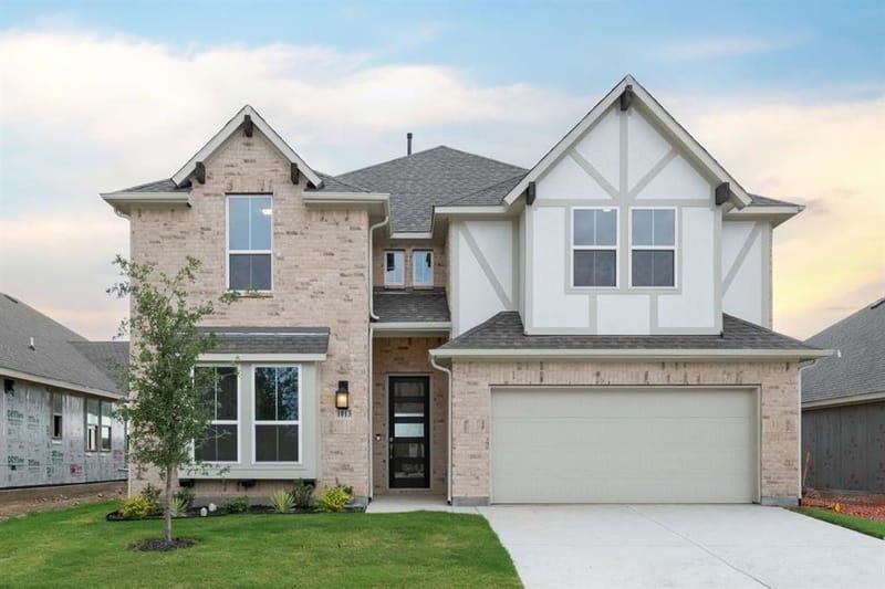 1013 Birkdale Drive, Justin TX 76247