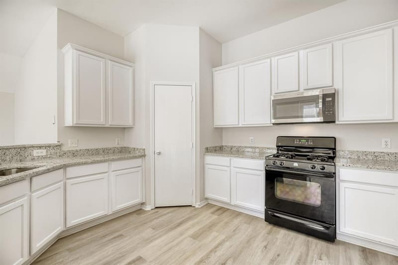 15835 Durango Drive, Frisco TX 75035 - Photo 10