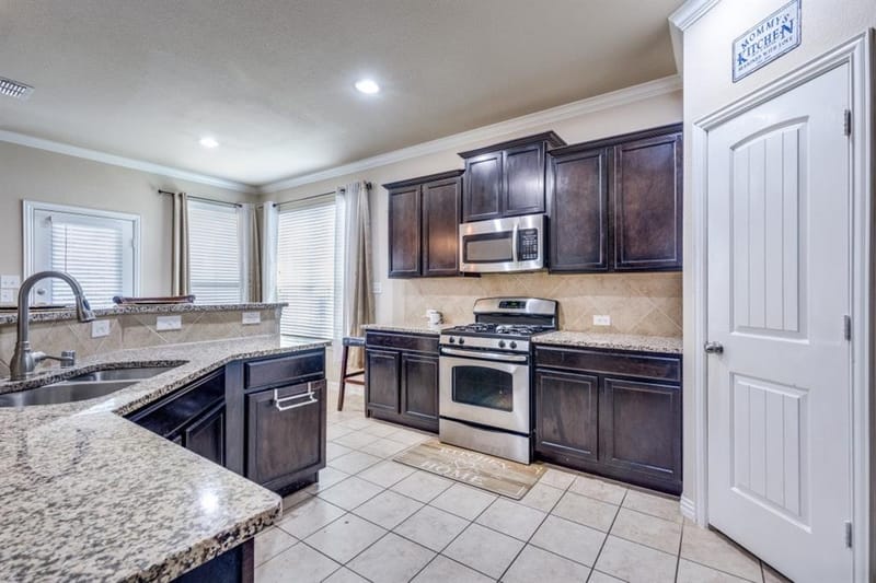 14316 Mariposa Lily Lane, Fort Worth TX 76052 - Photo 7