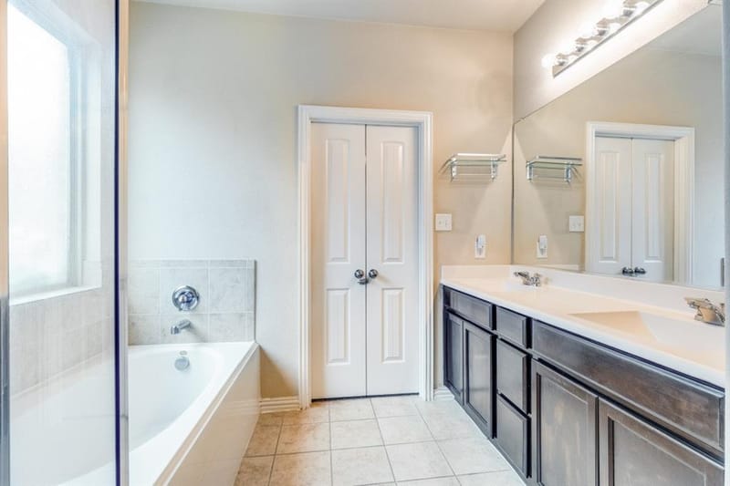 14316 Mariposa Lily Lane, Fort Worth TX 76052 - Photo 11