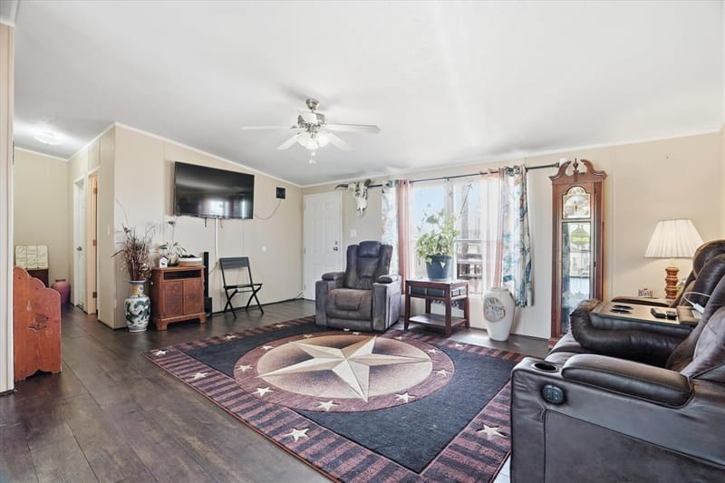 716 Lathem Boulevard, Venus TX 76084 - Photo 4