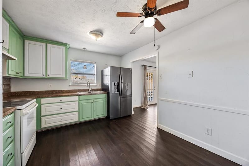 743 Price Drive, Lewisville TX 75067 - Photo 7