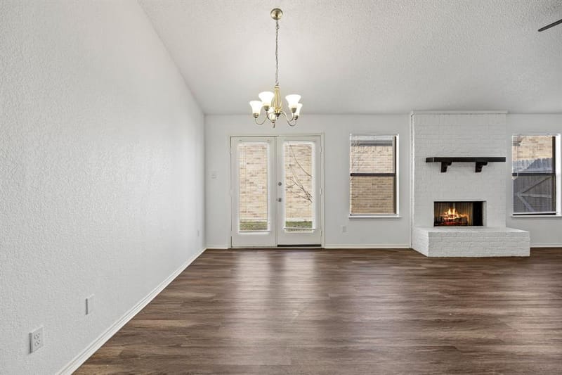 2713 Harvest Lake Drive, Irving TX 75060 - Photo 12