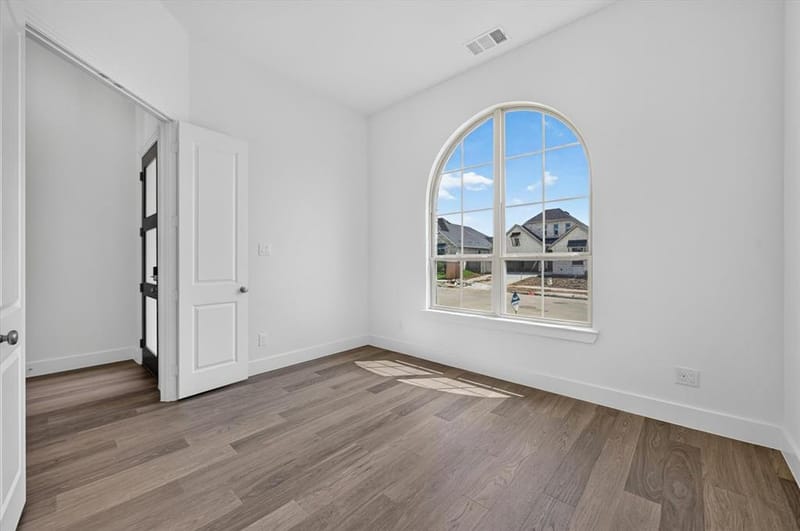 9824 Oak Glade Drive, Denton TX 76207 - Photo 15