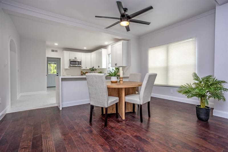 527 S Clinton Avenue, Dallas TX 75208 - Photo 5
