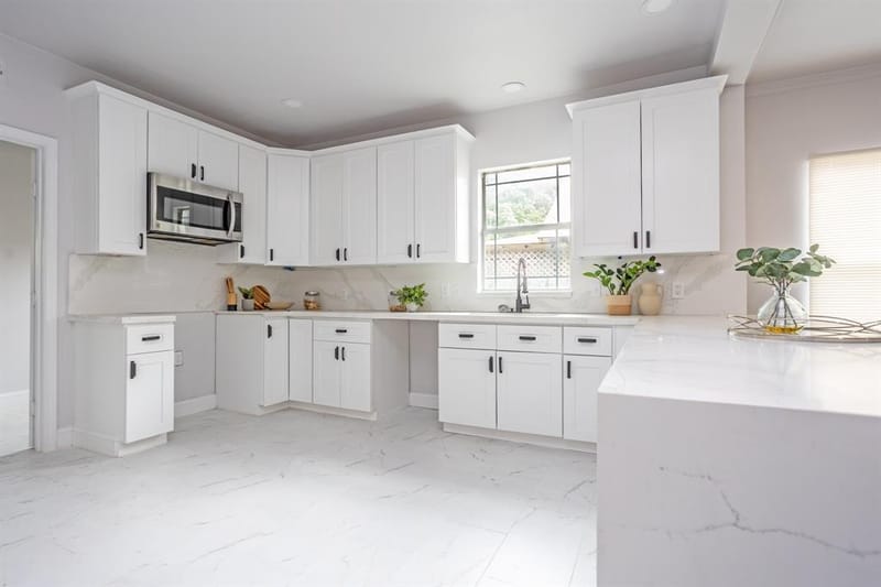 527 S Clinton Avenue, Dallas TX 75208 - Photo 10