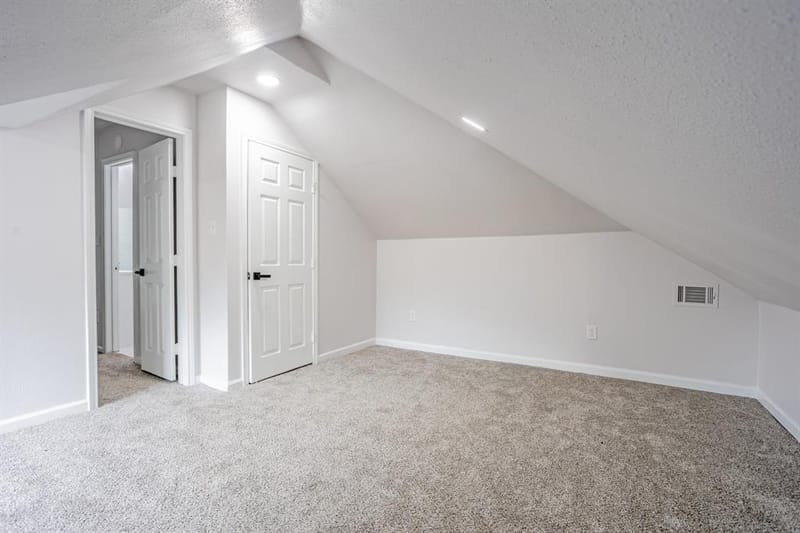 527 S Clinton Avenue, Dallas TX 75208 - Photo 21