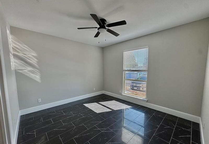 722 Clements Avenue, Van Alstyne TX 75495 - Photo 13