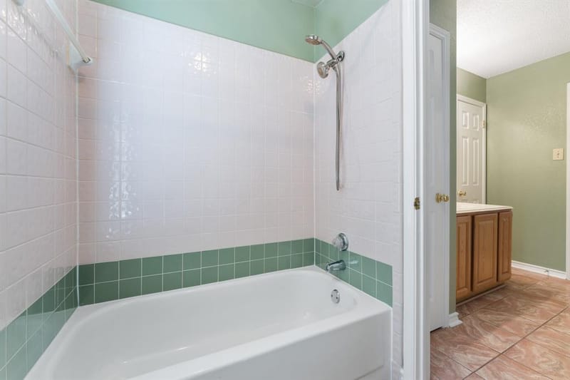 4303 Solitude Court, Arlington TX 76017 - Photo 13
