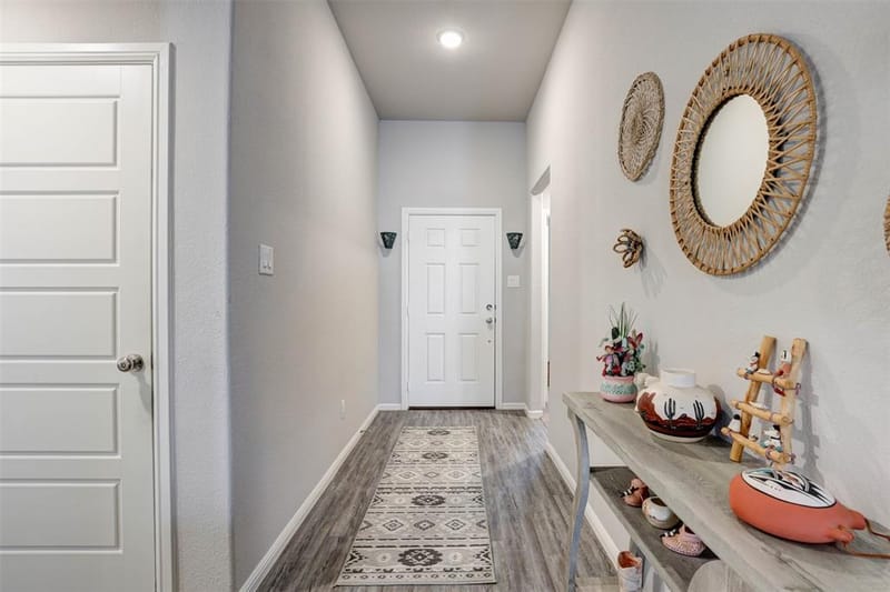 8948 Bronze Meadow Drive, Fort Worth TX 76131 - Photo 2