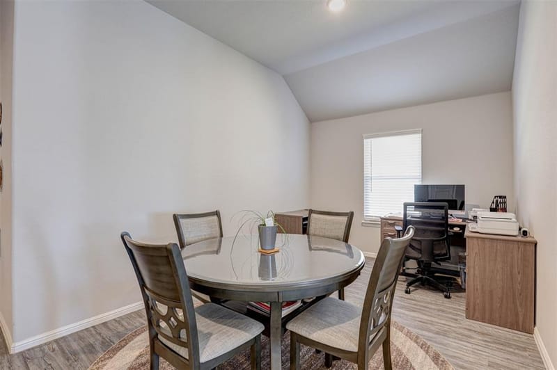 8948 Bronze Meadow Drive, Fort Worth TX 76131 - Photo 12