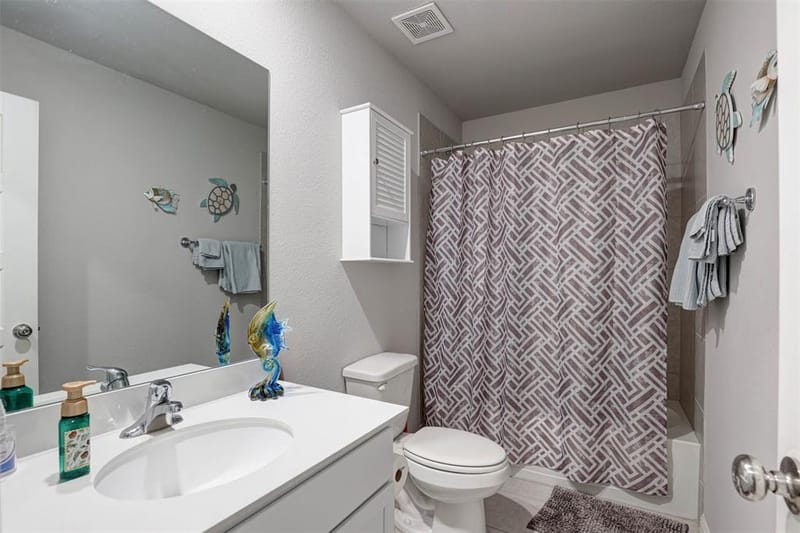8948 Bronze Meadow Drive, Fort Worth TX 76131 - Photo 19