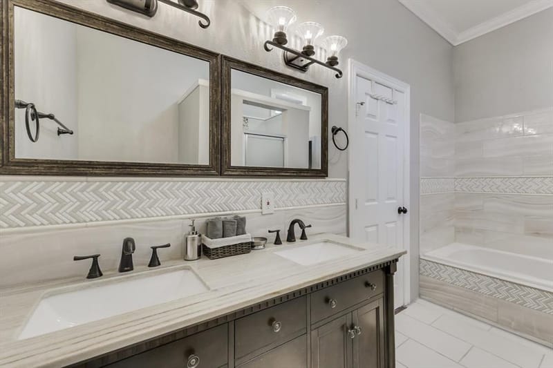909 Elsbeth Street, Dallas TX 75208 - Photo 24