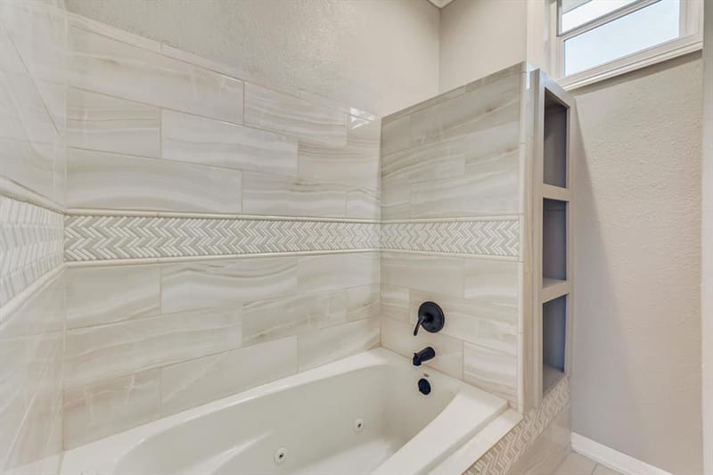 909 Elsbeth Street, Dallas TX 75208 - Photo 18