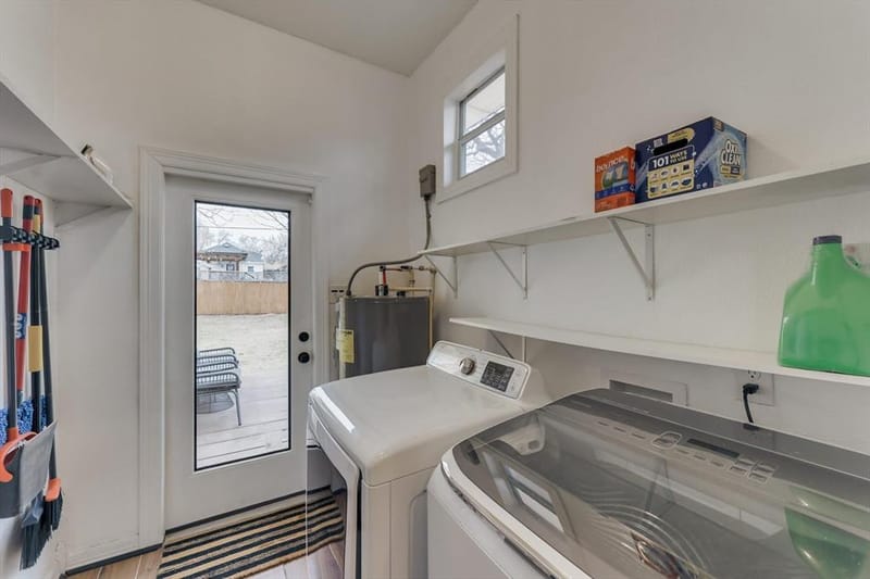 909 Elsbeth Street, Dallas TX 75208 - Photo 19