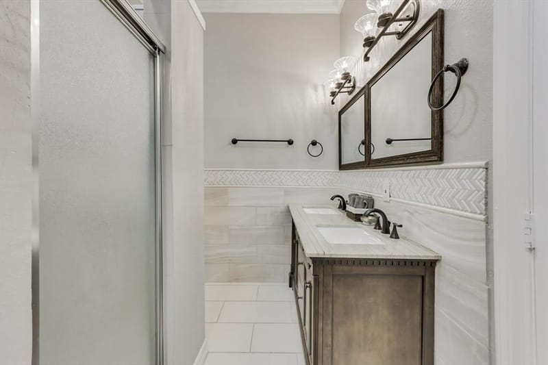 909 Elsbeth Street, Dallas TX 75208 - Photo 29