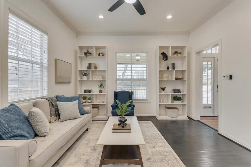 909 Elsbeth Street, Dallas TX 75208 - Photo 4