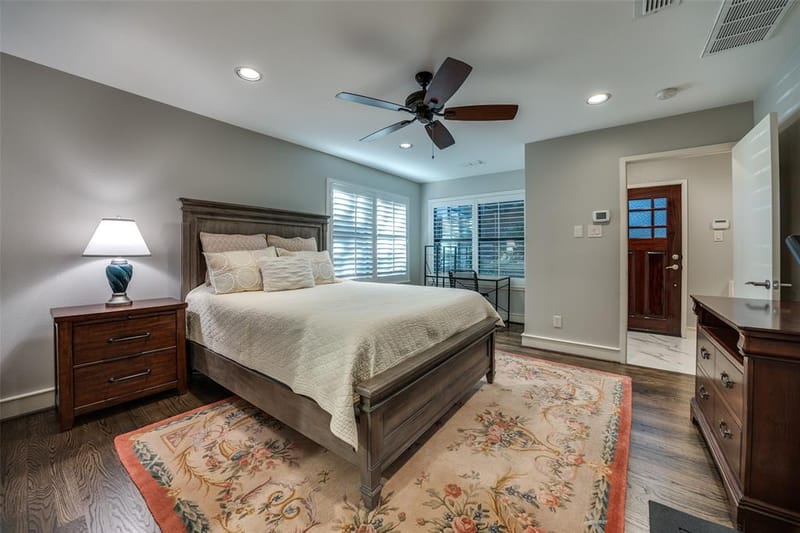 2111 Albany Street, Dallas TX 75201 - Photo 25