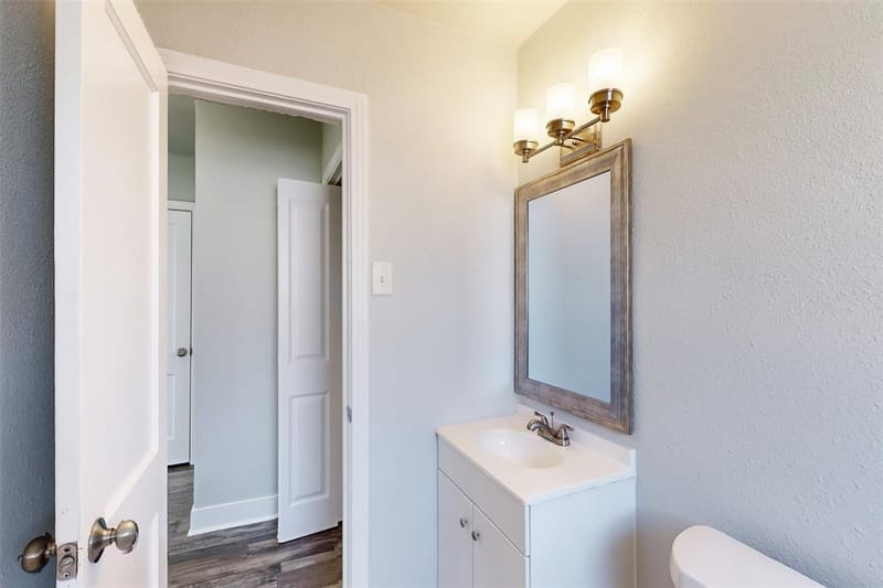 2667 Custer Drive, Dallas TX 75216 - Photo 27