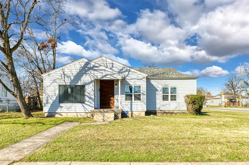 2667 Custer Drive, Dallas TX 75216