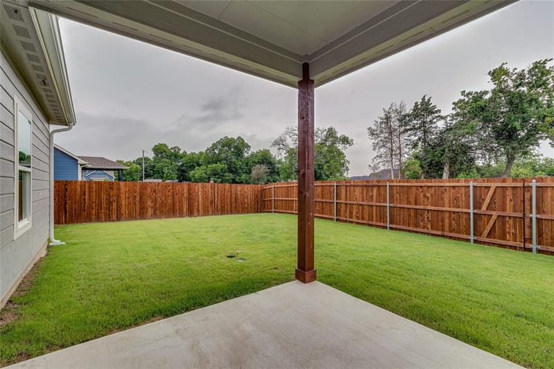 602 Kyle Drive, Tioga TX 76271 - Photo 27