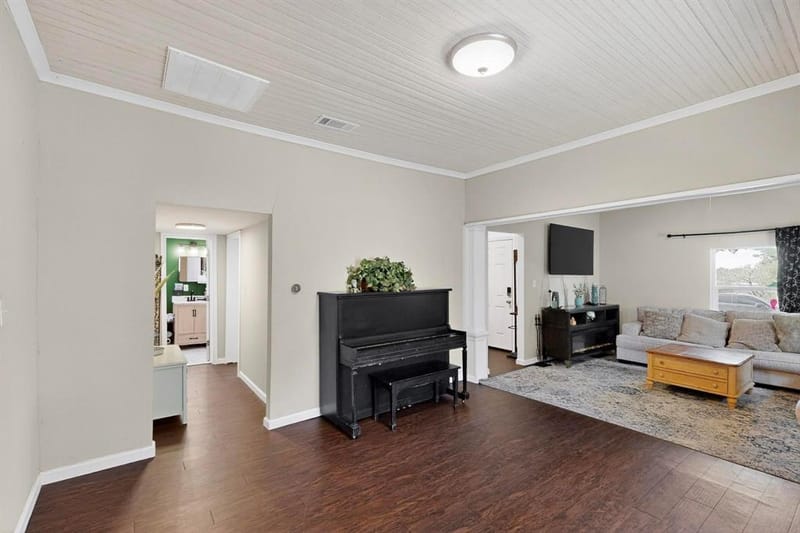 504 Jefferson Street, Hillsboro TX 76645 - Photo 10