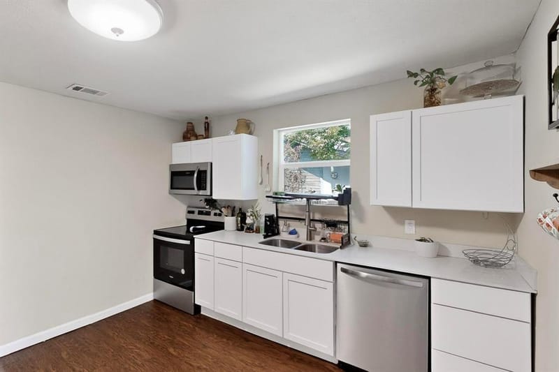 504 Jefferson Street, Hillsboro TX 76645 - Photo 8