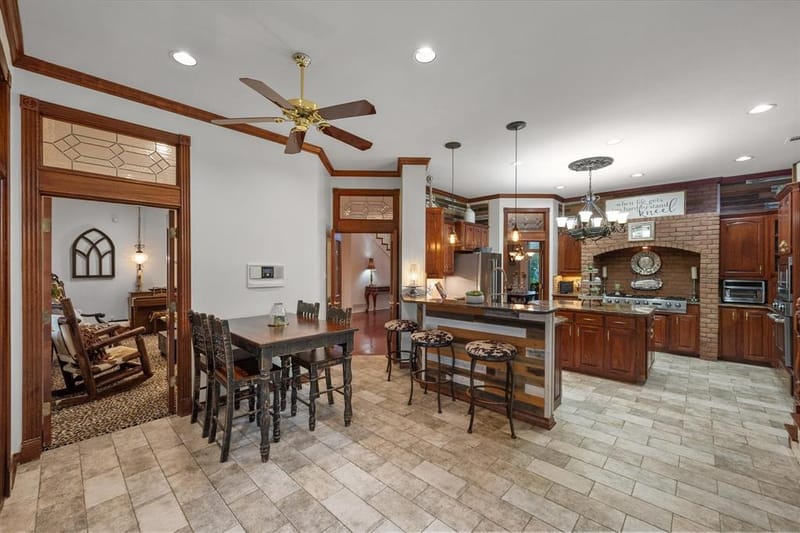 719 Morningside Drive, Mansfield TX 76063 - Photo 15