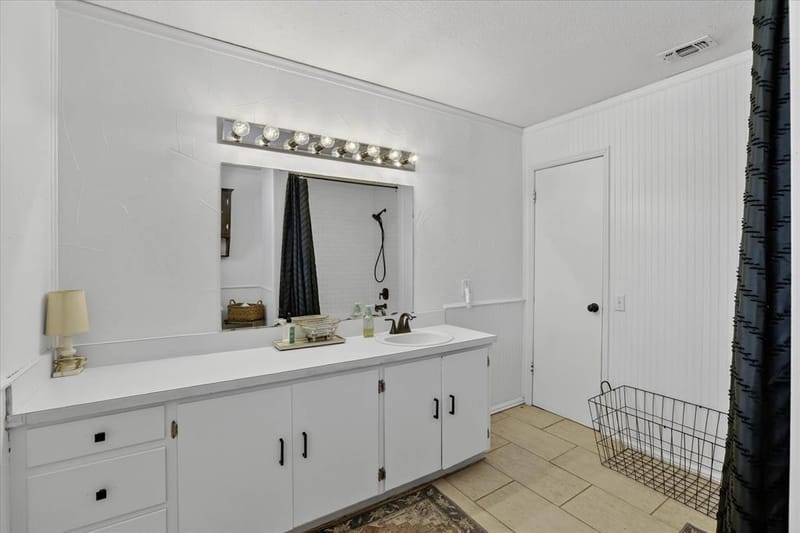 702 El Camino Real, Chico TX 76431 - Photo 30