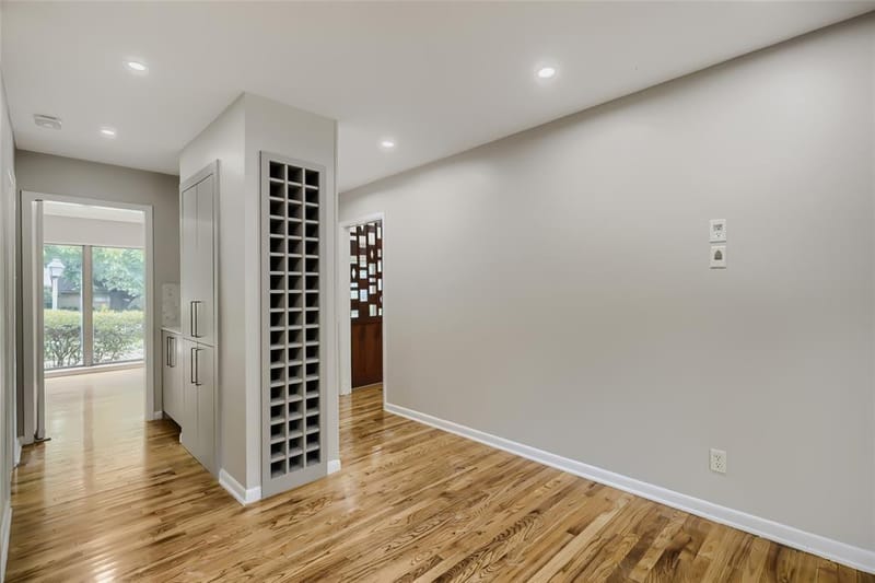 6606 Stonebrook Circle, Dallas TX 75240 - Photo 23