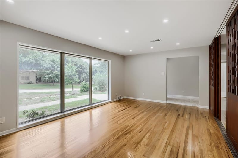 6606 Stonebrook Circle, Dallas TX 75240 - Photo 11