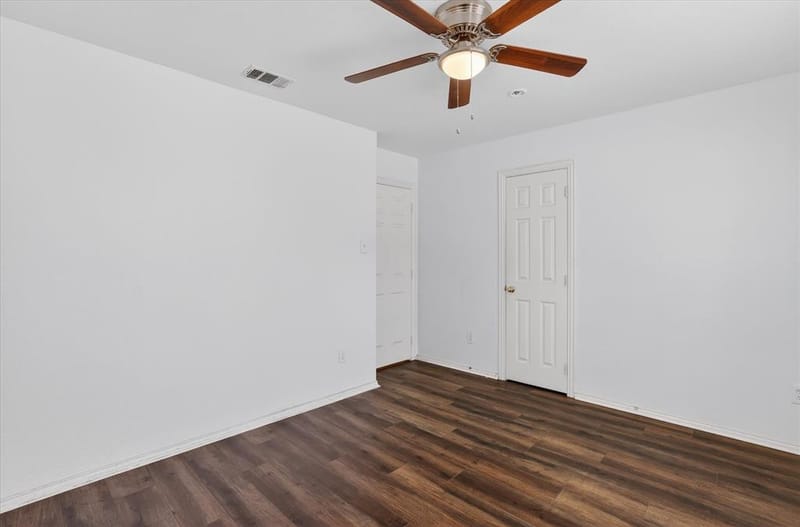 8417 Romanway Drive, Dallas TX 75249 - Photo 12