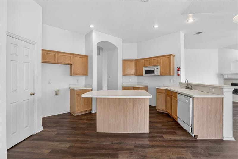 8417 Romanway Drive, Dallas TX 75249 - Photo 22