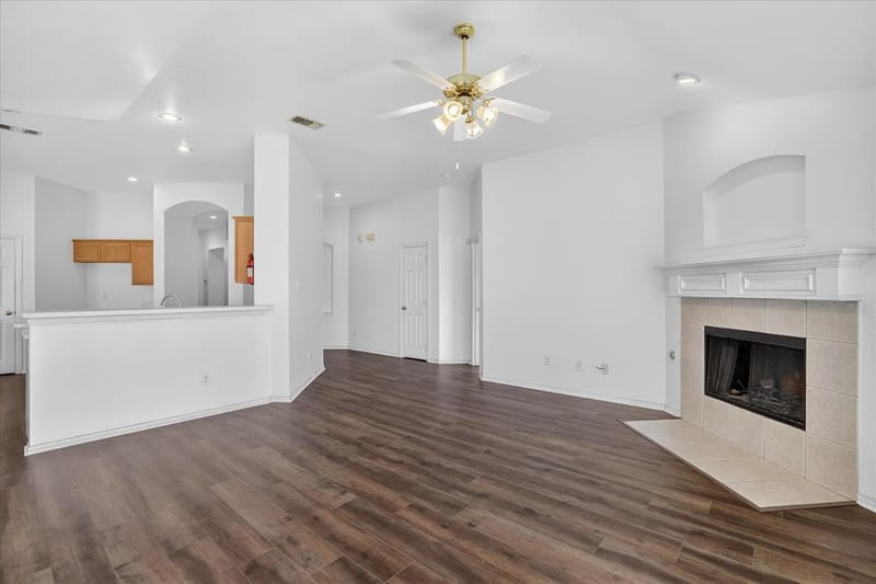 8417 Romanway Drive, Dallas TX 75249 - Photo 15