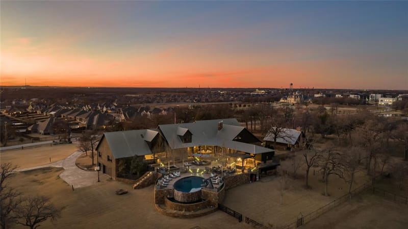 121 Harbor Lane, Hickory Creek TX 75065 - Photo 2