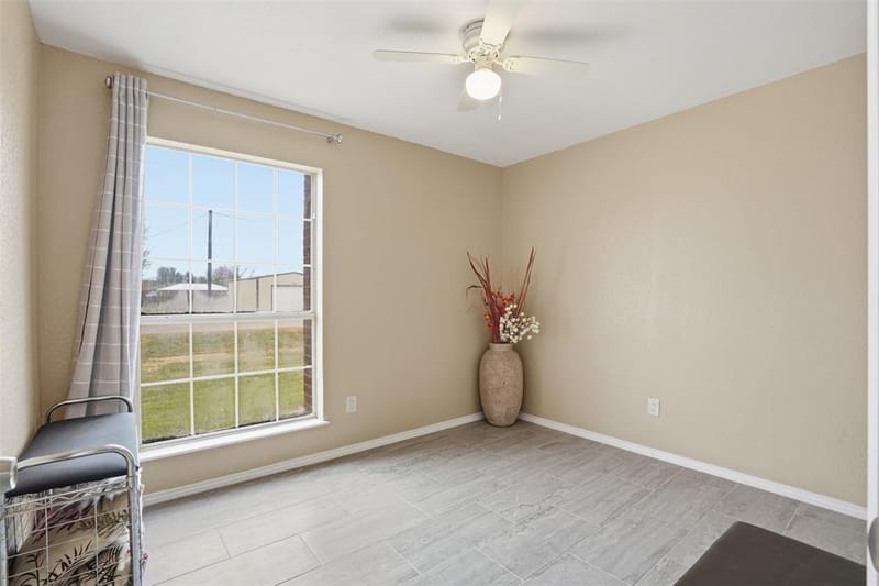 3917 Country Meadows Circle, Granbury TX 76049 - Photo 28