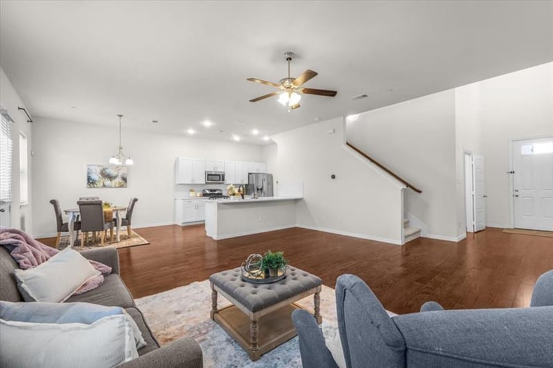 2000 Bethlehem Street, Irving TX 75061 - Photo 8