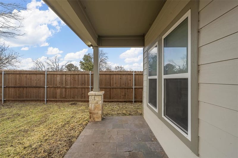 502 David Davis Drive, McGregor TX 76657 - Photo 17