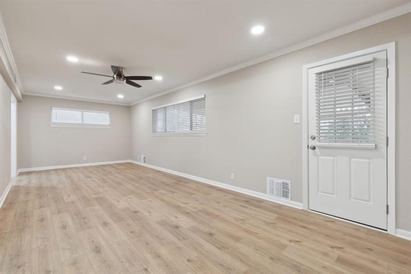 1407 Robin Drive, Sherman TX 75092 - Photo 4